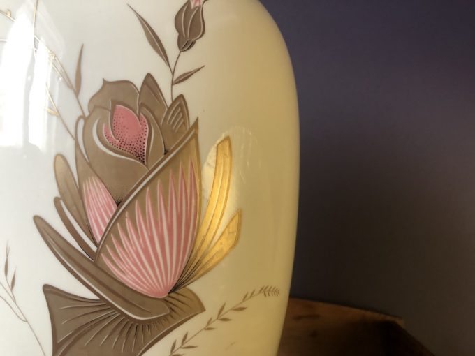 Duży dekoracyjny wazon porcelanowy