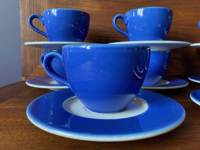 włoska ceramika niebieskie filiżanki komplet